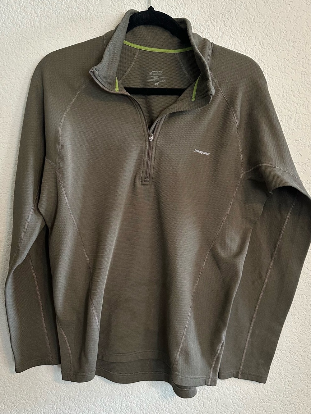 Vintage Patagonia Capilene Olive Green Half-Zip Performance Pullover